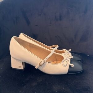 Sam Edelman Cream Black Mary Jane’s Size 5